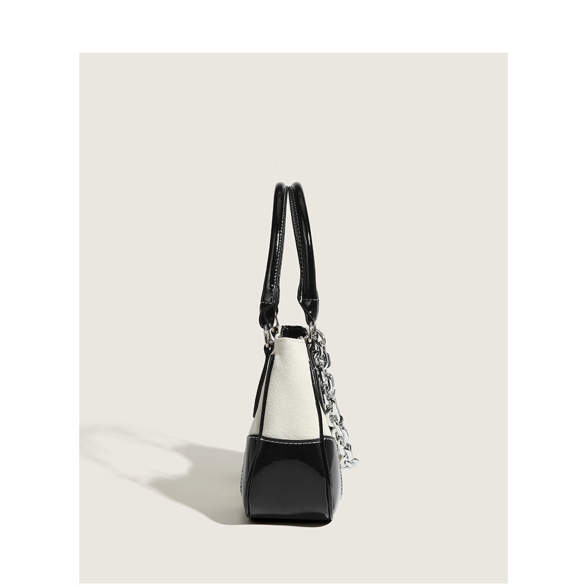 Fashionable canvas handbag casual bag women’s new 2026 patent canvas shoulder bag