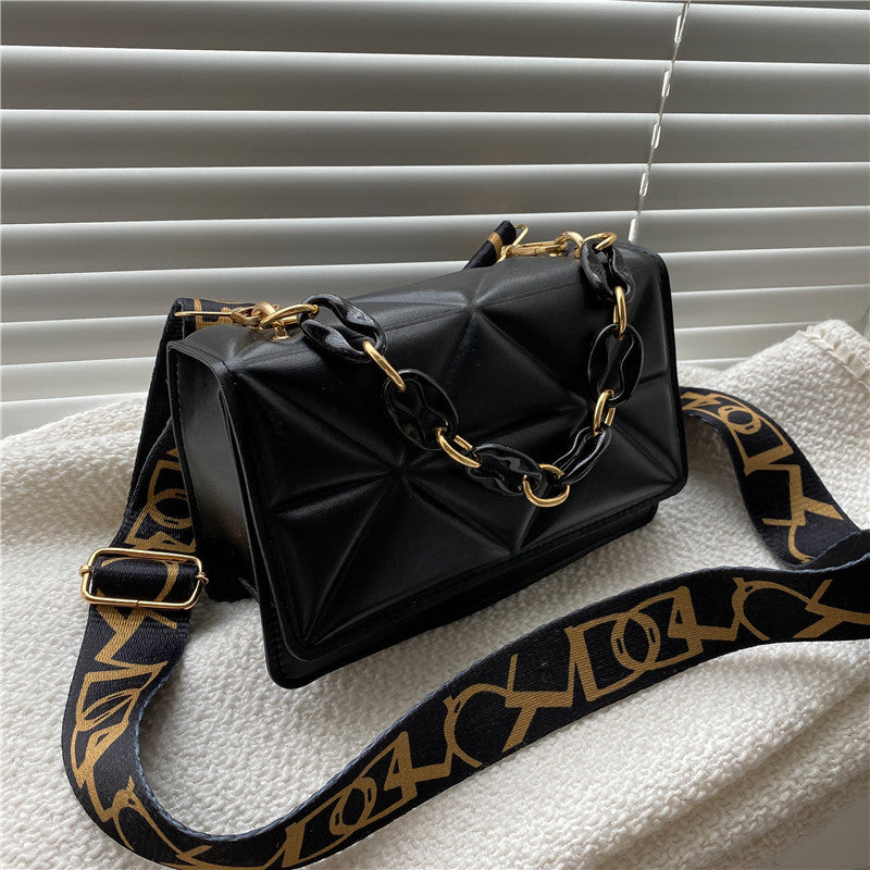 2026 Trendy Women’s Shoulder Bag Ladies Purse Girl Fashion Quilted Chain Bag Quality Crossbody Bag