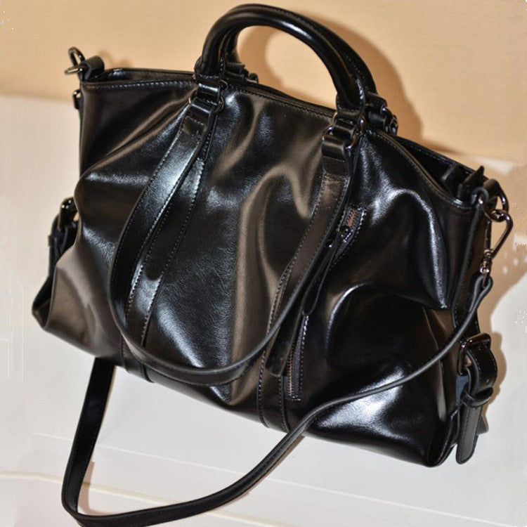 2026 new style oil wax leather bag fashionable handbag hobo shoulder messenger bag