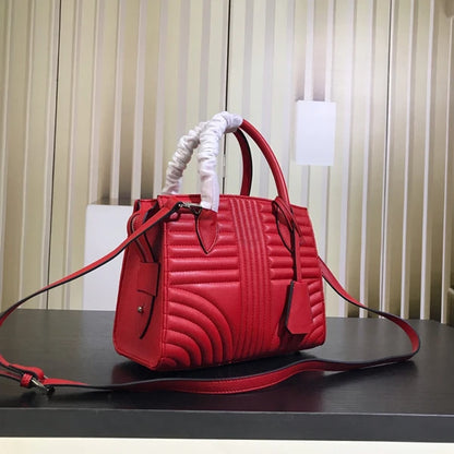 Genuine Leather Trendy High Quality Designer Bags Women Handbags