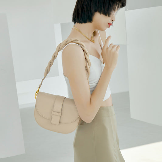2026 New semi-circular saddle bag leather bag ladies casual single shoulder bag