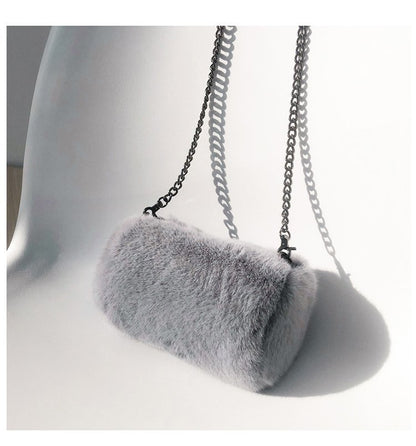 2026 new design plush bag one-shoulder cross-body pillow bag fashion trend chain furry small shoulder bag