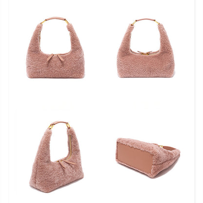 2026 Designer High Quality Cute Lamb Fur Hand Bag Crossbody Chain Bag for Ladies Soft Fluffy Lambwool Shoulder Bag