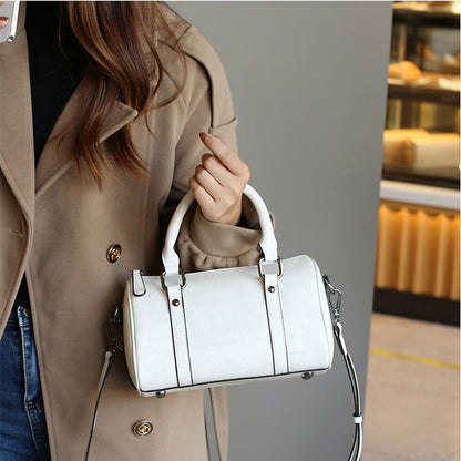 Oil Wax Cowhide Handbag 2026 New Trendy Womens Crossbody Handbag Boston Pillow Bag Genuine Leather Handbag