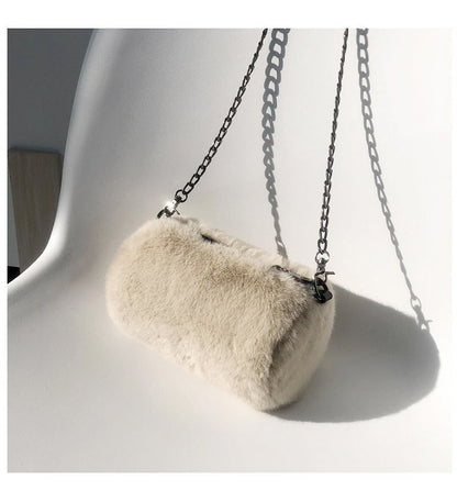 2026 new design plush bag one-shoulder cross-body pillow bag fashion trend chain furry small shoulder bag
