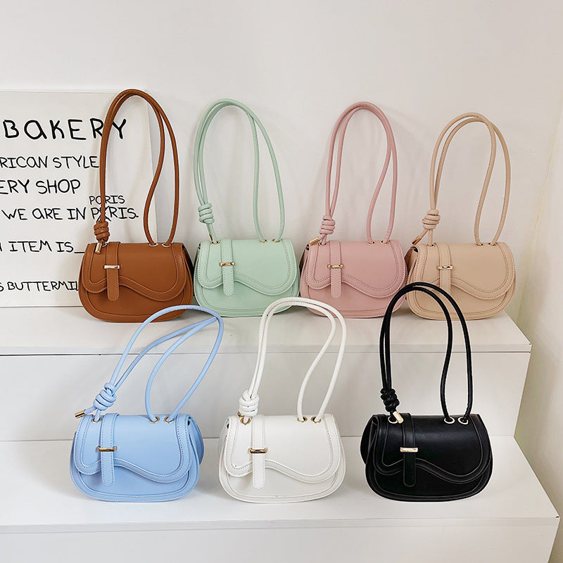 The original design saddle bag single shoulder messenger bag female fresh small bag simple fashion handbag
