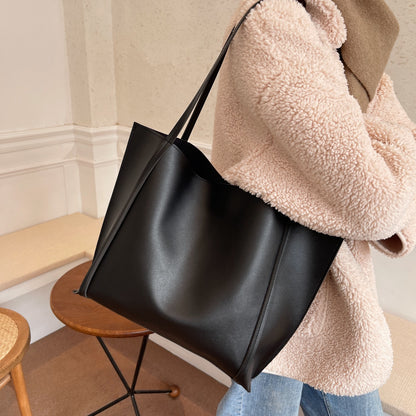 Retro large-capacity bag women 2026 new fashionable fashion retro tote bag shoulder bags