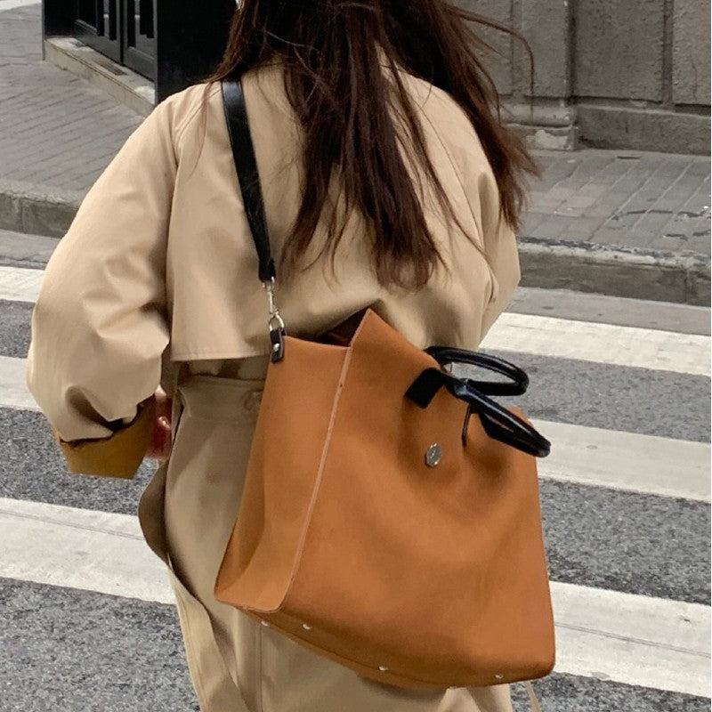 New Frosted high-capacity shoulder bag casual tote bag brown casual messenger briefcase