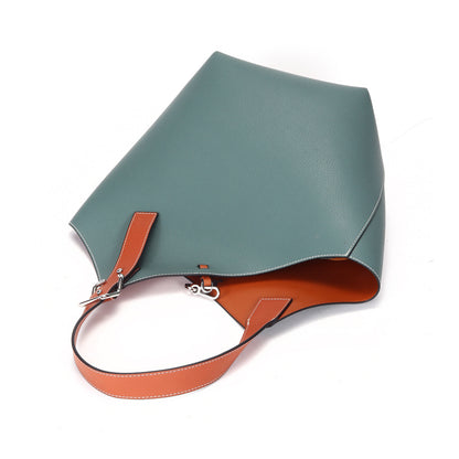 Fashionable leather handbag Large capacity single shoulder messenger underarm bag Commuting Tote bag