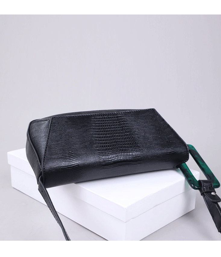 Ladies Chic Bag Special Resin Decoration Design Fashion PU Leather Square Shoulder Bag for Women Handbag