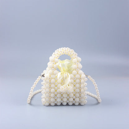 Handmade Luxury Women Pearl and Red bay Hand bag For Dinner Hand Knitting Beads Clutch For Ladies