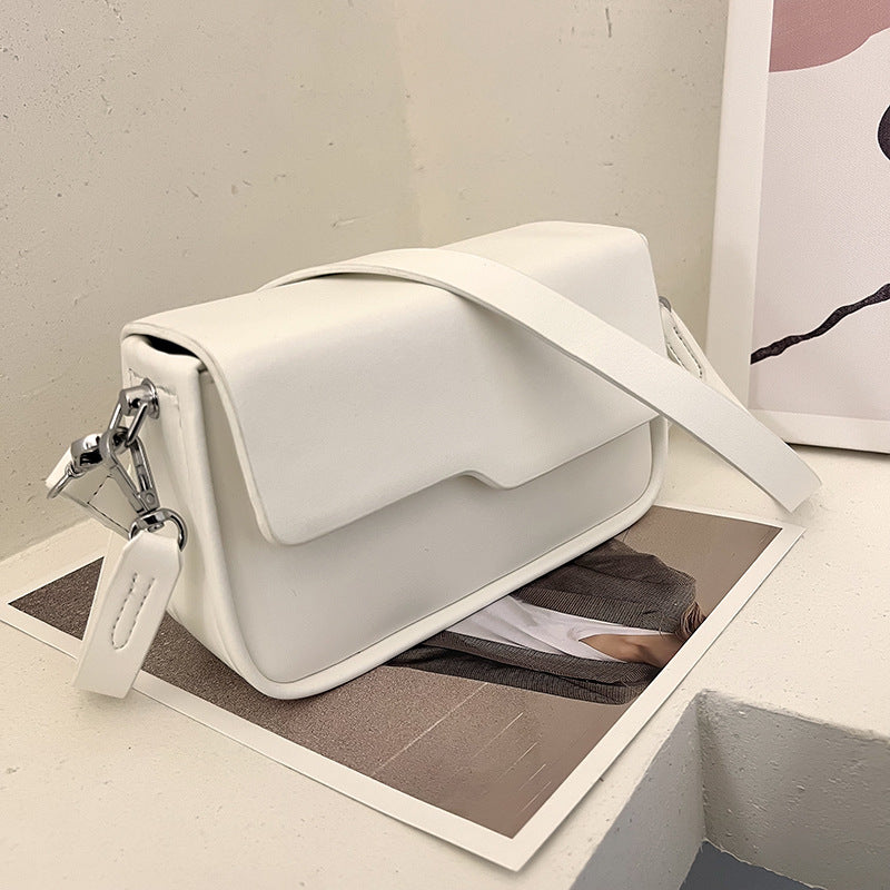 2026 new fashion niche cross-bag Korean version of the simple shoulder bag messenger bag