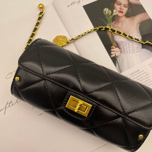 Korean version of the diamond chain bag fashion retro sheepskin messenger bag shoulder cylinder