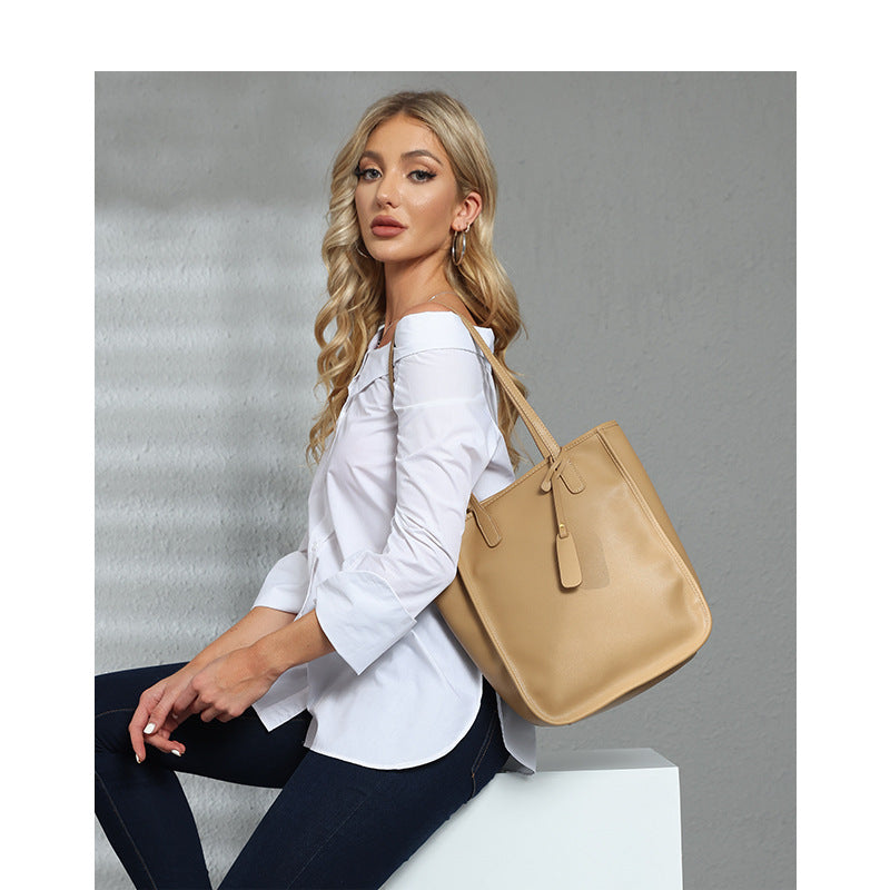 Large Capacity Functional Women Underarm Bag Genuine Leather Handbags for Women New Designer Women