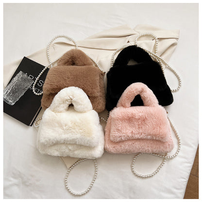 2026 new fashionable faux fur tote handbag women’s crossbody furry bag pearl chain plush hand bag